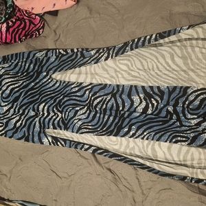 Maxi skirt high slit 2 for $25